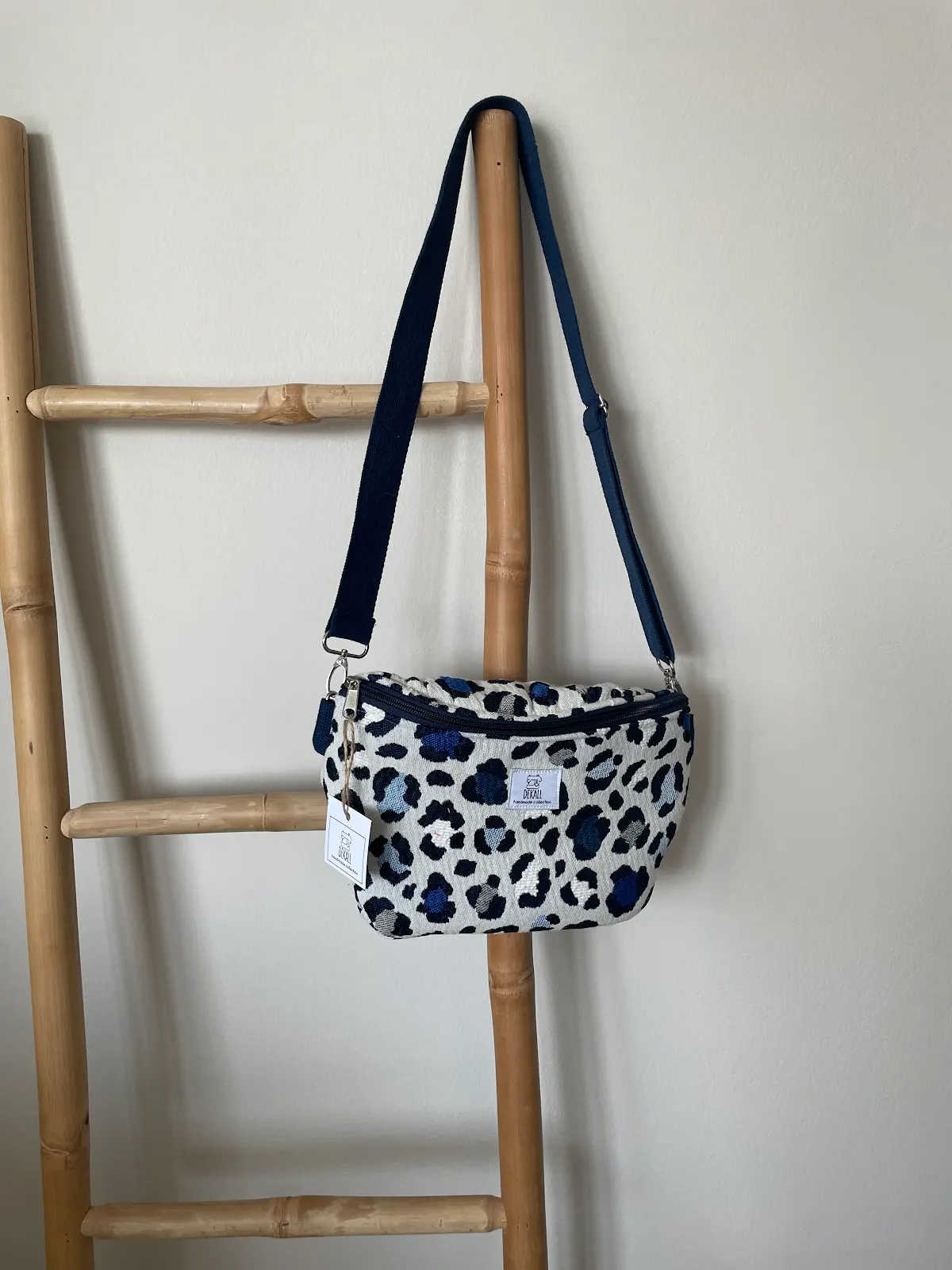 Tσαντάκι μέσης Blue Leopard