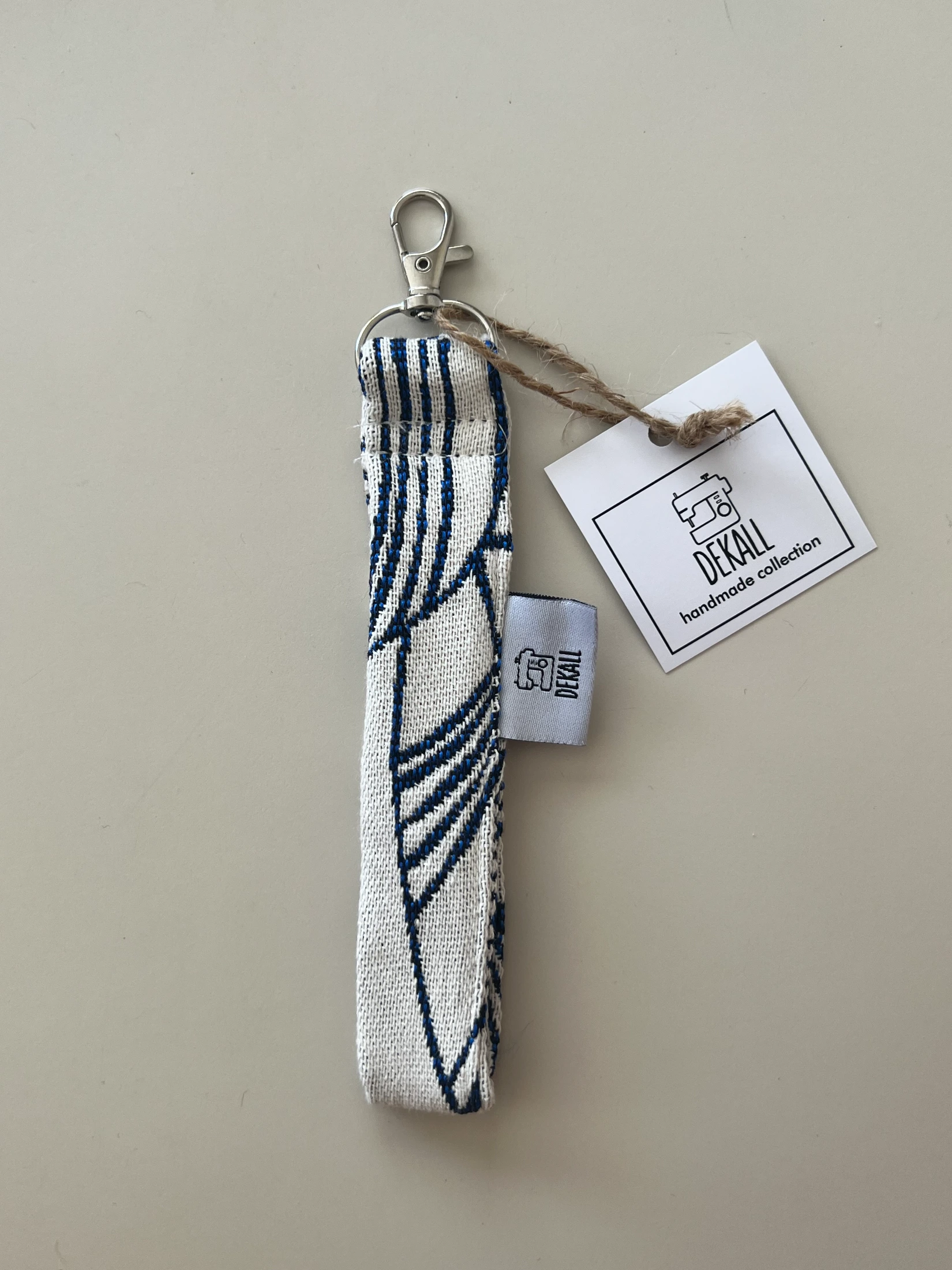 Key Chains Blue Leaf - φωτογραφία 1