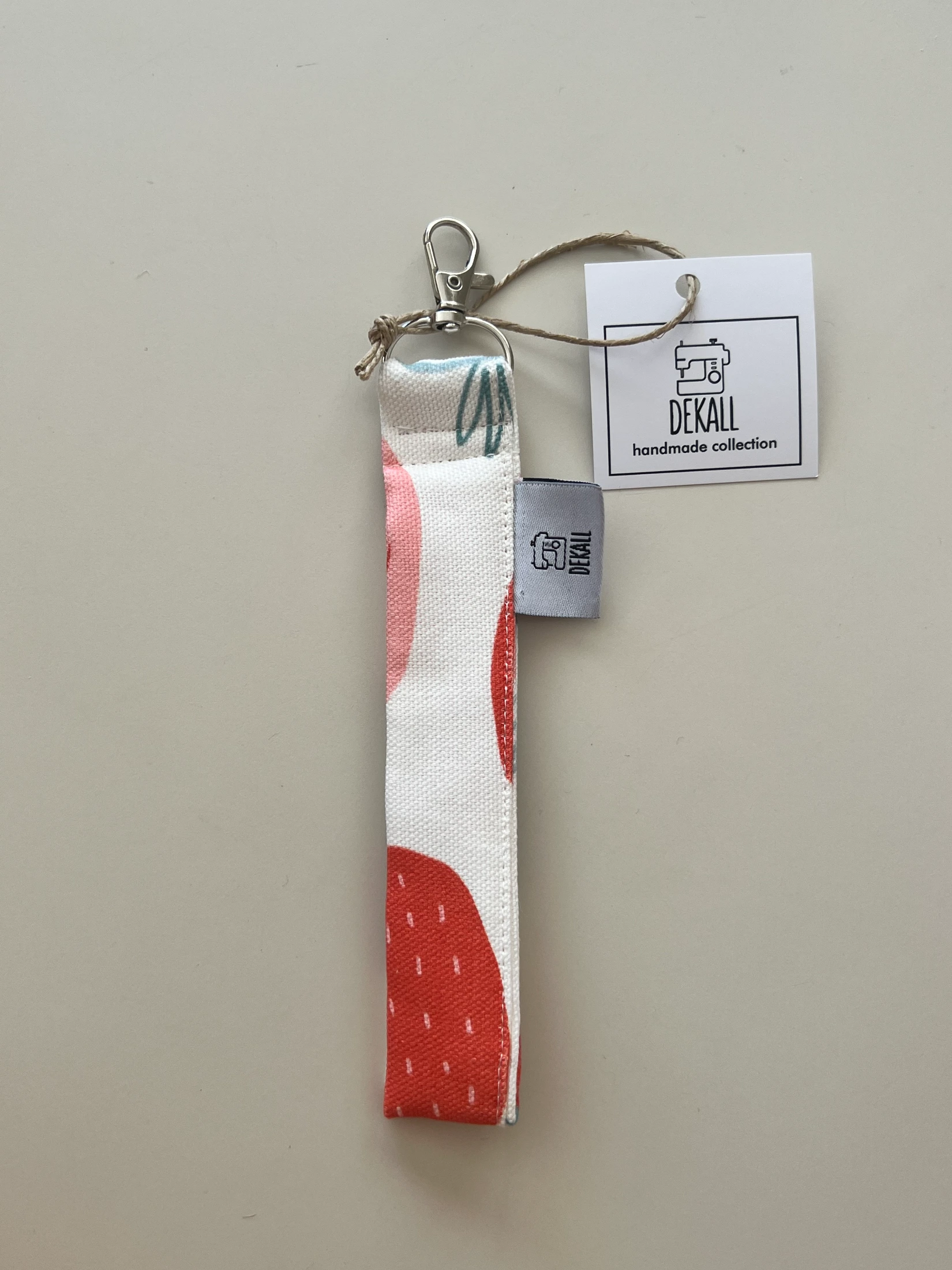 Key Chains Strawberries love - φωτογραφία 1