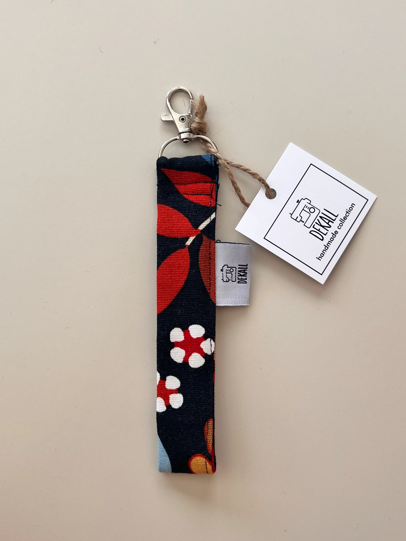 Key Chains Cherry Garden