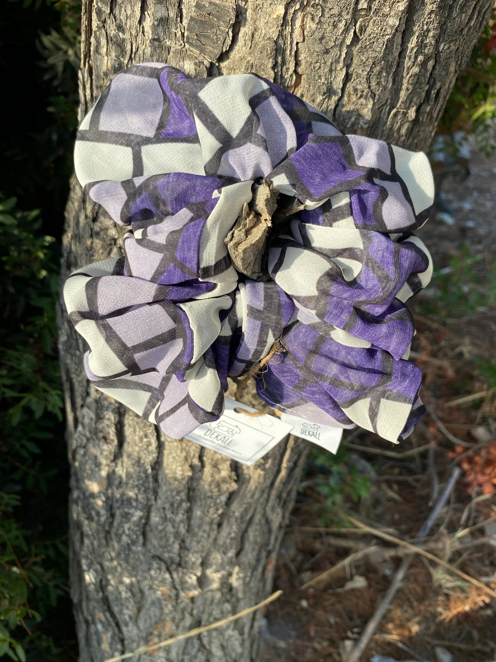 Scrunchie  Purple Squares - φωτογραφία 2