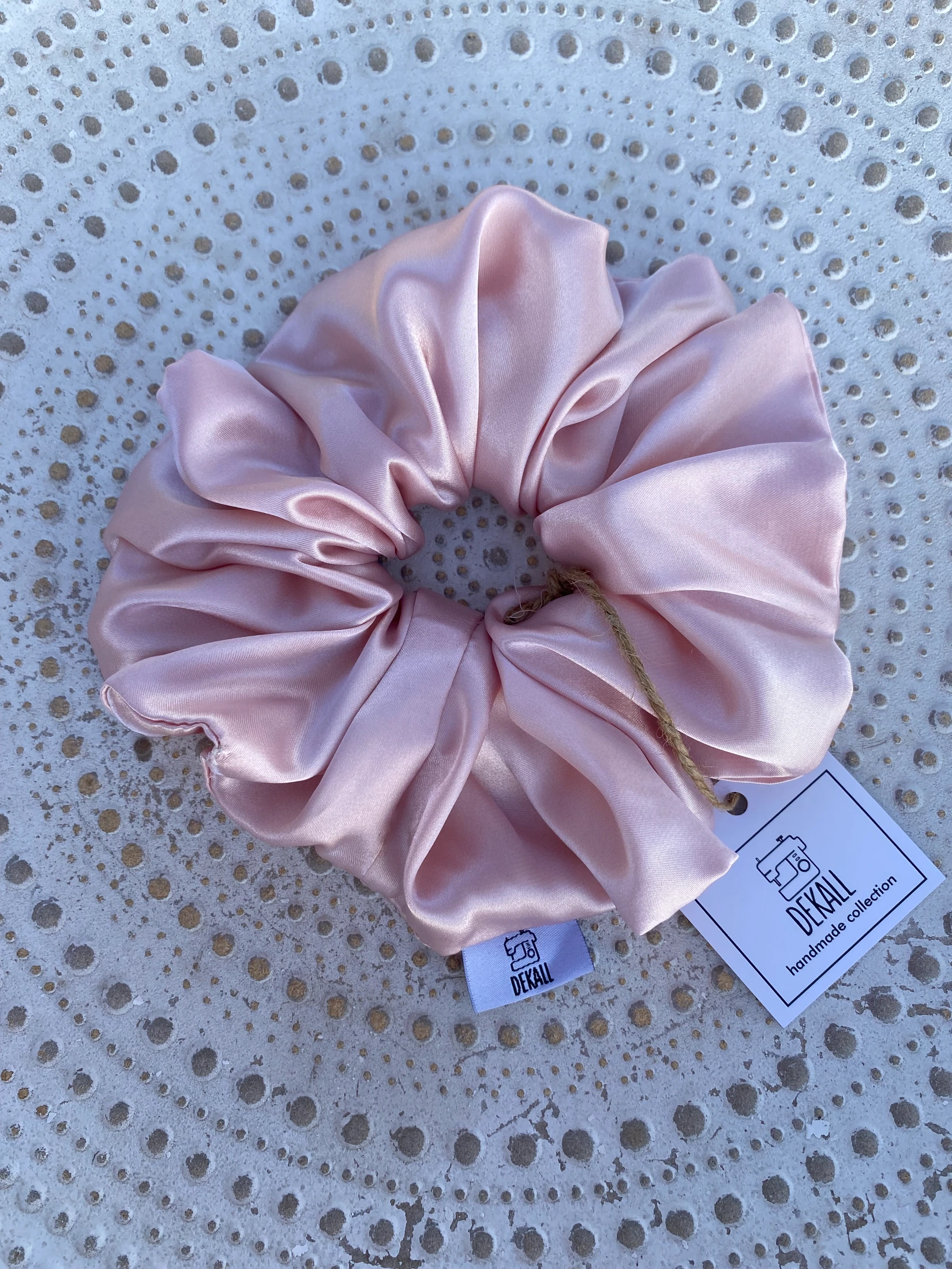 Scrunchie Pinky - φωτογραφία 2