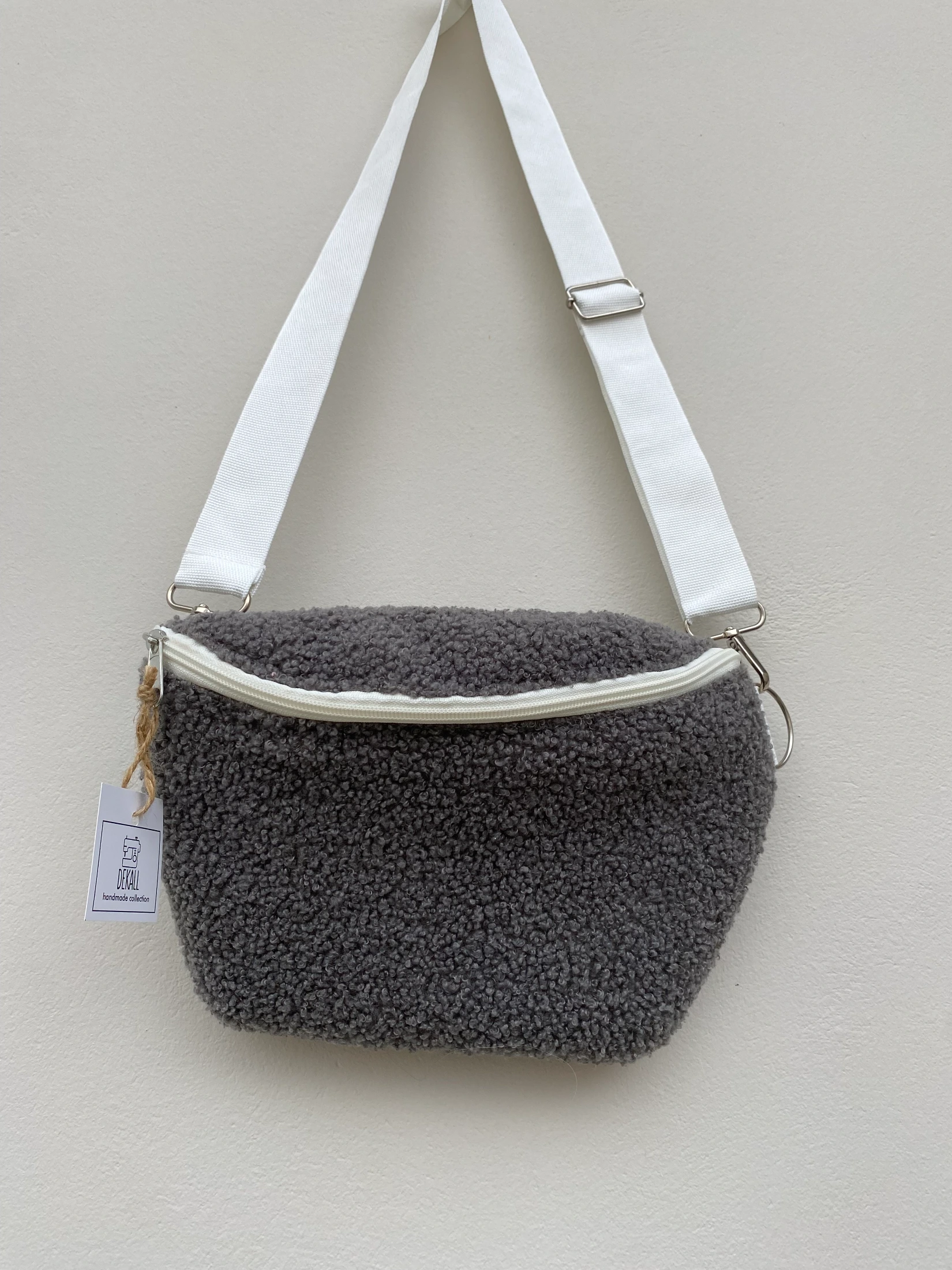 Βelt Bag Grey Flaaffy - φωτογραφία 1