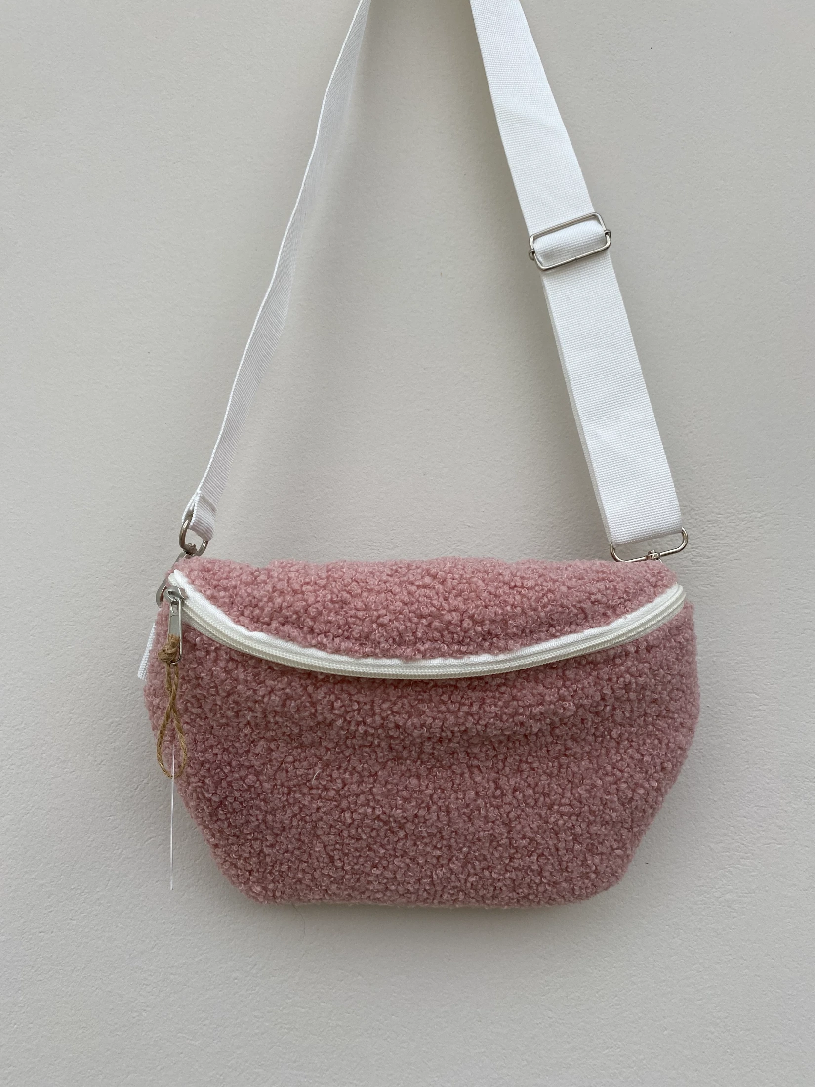 Βelt Bag Pink Flaaffy - φωτογραφία 1